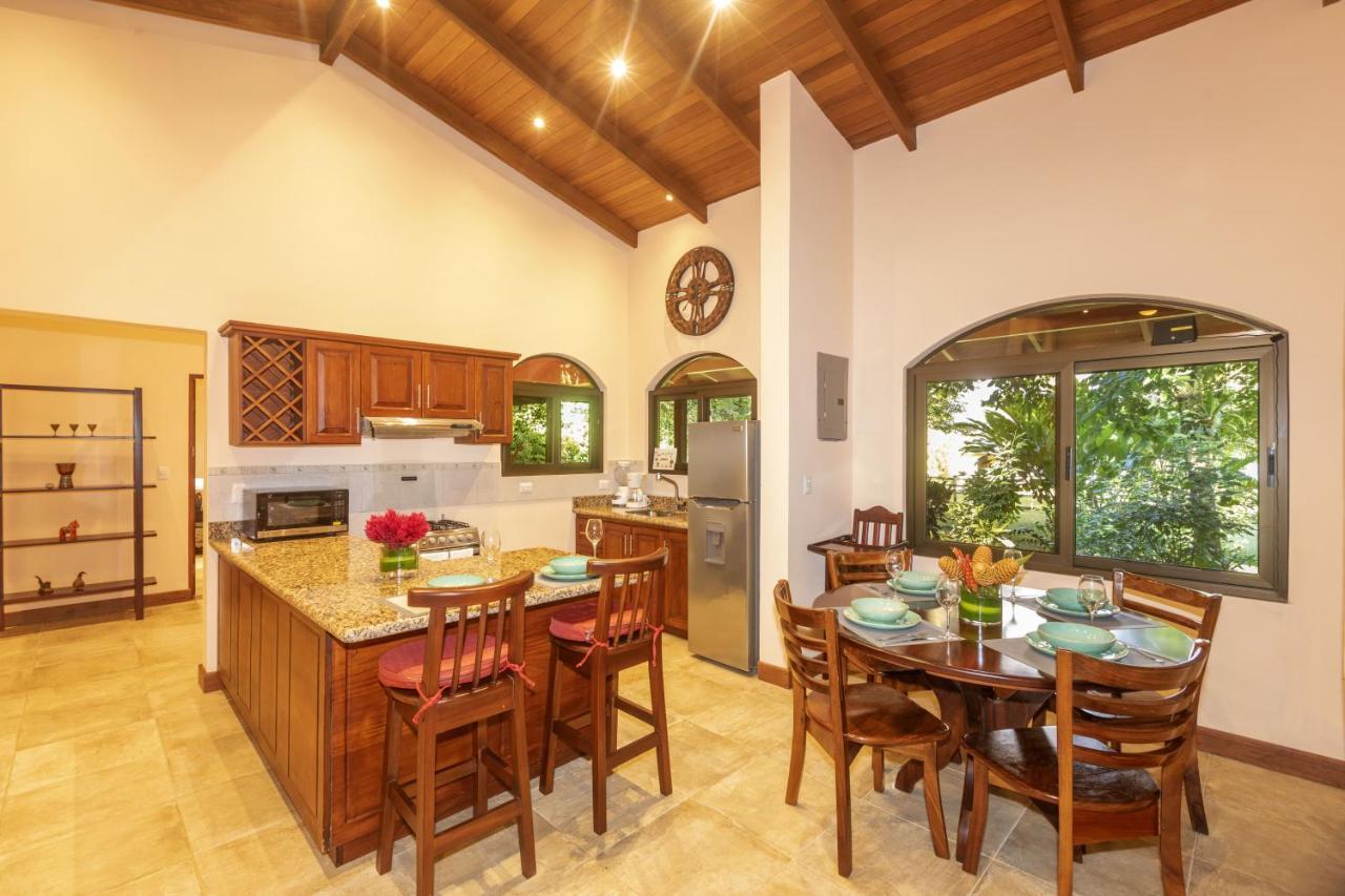"Hana'S Celeste Retreat" Large Modern Villa Sleeps 6 On 20 Acres Of Nature! Bijagua Exterior photo